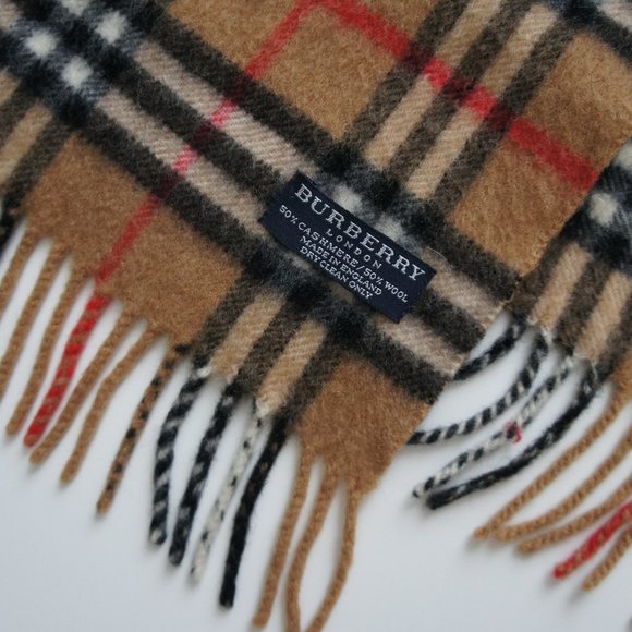Burberry Cashmere & Wool Classic Scarf - Picture 6 of 12